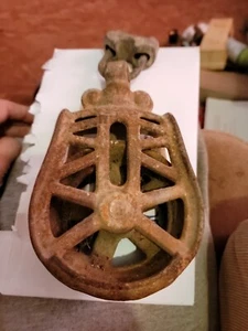 Antique Vintage Cast Iron Pulley Barn Farm Tool - Picture 1 of 7