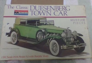 Classic Duesenberg Town Car, Monogram , 1/24 Scale, 1934 Model SJ Murphy Body - Picture 1 of 17