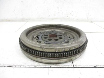 Schwungrad Zweimassenschwungrad passt für AUDI A3 CABRIOLET (8P7) 2.0 TFSI - Bild 1 von 3