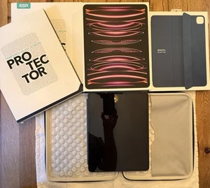 iPad Pro 12,9'' (6. Generation) - 256GB - Bild 1 von 8
