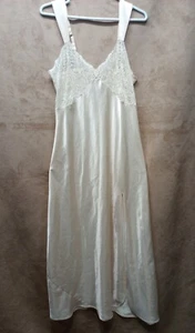 Victoria's Secret Vintage Large Gold Tag Ivory Nightgown - Picture 1 of 12
