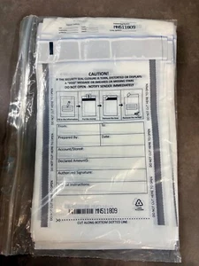 4 PACK Plastic Retail/Cash Report Deposit Bags  with Water Tight Seal- BRAND NEW - Picture 1 of 3