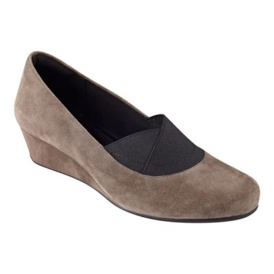 Easy Spirit Davani 楔形高跟鞋灰褐色麂皮绒皮革 尺寸 11 Med 全新          — 第 1/4 张图片