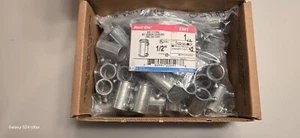THOMAS & BETTS STEEL CITY 1/2" EMT FITTING TK 221 SC LOT OF (42) - Picture 1 of 3