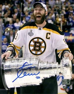 Zdeno Chara Boston Bruins Signed Autographed Screaming Stanley Cup 8x10 V - Picture 1 of 1
