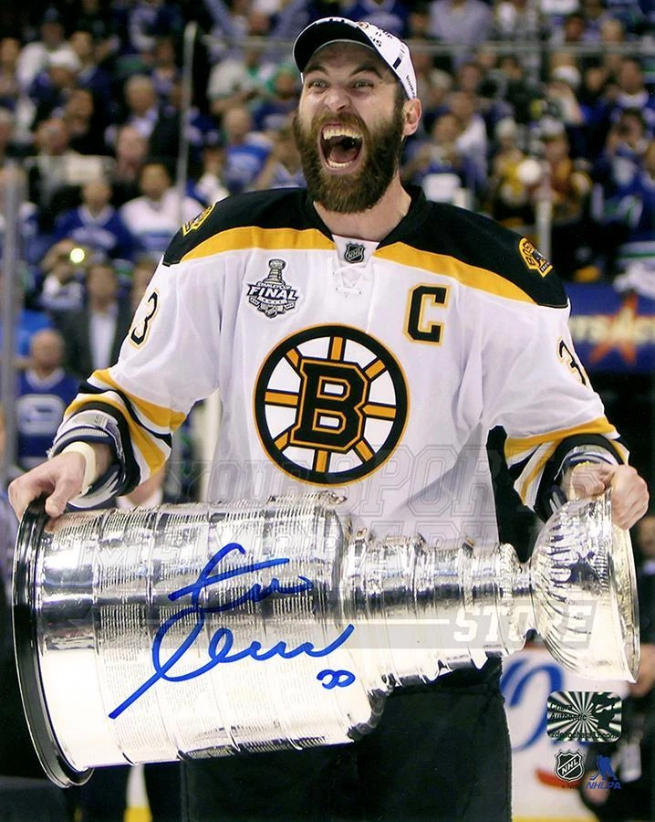 Copa Stanley Screaming autografiada firmada por Zdeno Chara Boston Bruins 8x10 V Foto 1 de 1