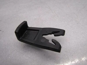 Renault Espace Mk4 02-06 pre-facelift front window regulator glass mount - Picture 1 of 3