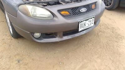 2003 Ford Escort Zx2 conjunto de capa de para-choque dianteiro OEM cinza escuro Cx rasgado - Imagem 1 de 4