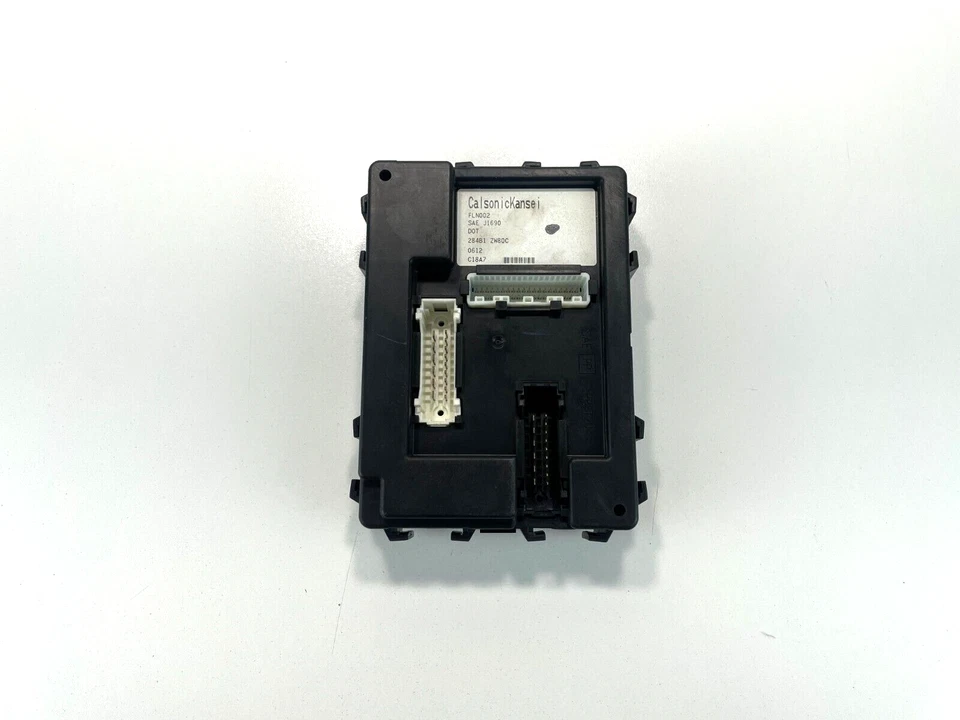 Módulo de control de carrocería hatchback Nissan Versa 2010-2012 BCU BCM OEM, 284B1-ZW80C Foto 1 de 4