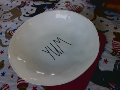 Tigela de melamina RAE DUNN “YUM” veja fotos - Imagem 1 de 4