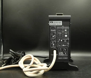 CTE Corp 4C24080A 24V Elektrorollstuhl-Ladegerät, 3-polig, funktioniert nicht für Teile - Bild 1 von 3