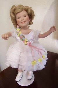 Vintage 10" SHIRLEY TEMPLE PUPPE - Danbury Mint - "Baby Take a Bow" - TOP Zustand - Bild 1 von 10