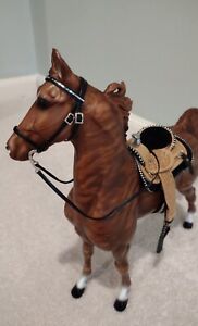 CHEVAL JOUET WESTERN BRIDLE 4 BREYER TAILLE TRADITIONNELLE