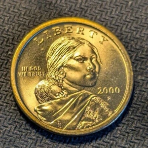 2000 P Sacagawea Gold Dollar Coin~ No Edge Letters ~ Spotless Brilliant Unc. - Picture 1 of 3