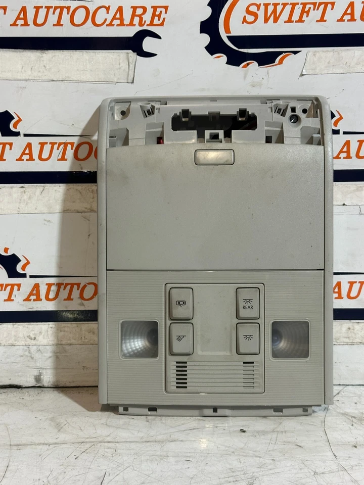 LUZ INTERIOR DELANTERA ORIGINAL VOLKSWAGEN GOLF MK7 SE 2012-2020 Foto 1 de 4