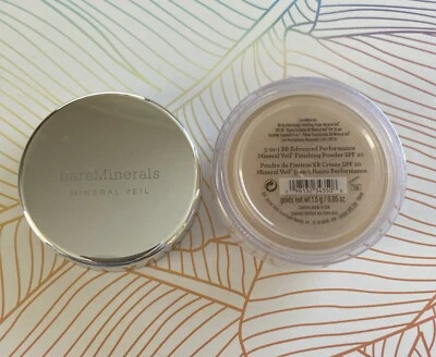 bareMinerals 5-In-1 BB Advanced Performance Mineral Veil Finishing Powder 1.5g - Image 1 of 3