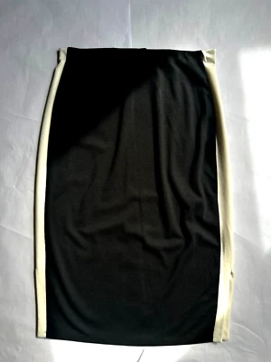 Mossimo Women's Stretch Pencil Skirt Black and white Size Medium  - Image 1 of 4