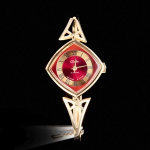 Gold-plated vintage women's wristwatch with a square dial. Slava Soviet watch - Picture 1 of 10