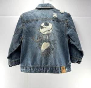 Chaqueta vaquera para niños Pesadilla antes de Navidad Disney Store talla 2/3 XXS - Imagen 1 de 7