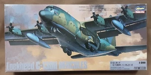 Hasegawa Lockheed C-130H Hercules 1/200 Scale Plastic Model Kit #MM12 - Picture 1 of 1