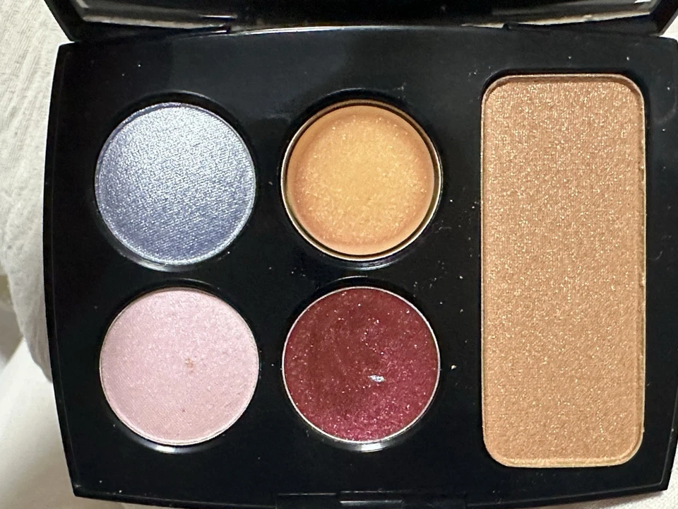 Lancome 2 Eye Shadow  Sky 2 lipstick Wine Bronzer Blush Palette - Image 1 of 4