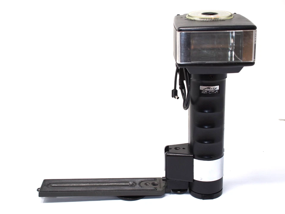 Metz 45 CT-1 Hammer Head Flash - Image 1 of 4