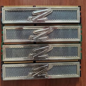 4GB kit (4x1GB) OCZ Gold DDR3 1333 desktop DIMMs PC3-10666U OCZ3G1333LV4GK RAM - Picture 1 of 2