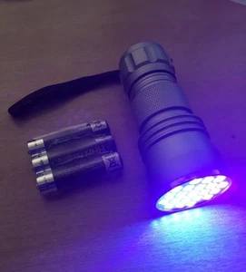 Ghost Paranormal Hunters 21 Led Antorcha Ultravioleta BATERÍAS GRATUITAS - Imagen 1 de 7