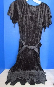 DISGUISE~Girls BLACK Velour DRESS HALLOWEEN COSTUME ~Size 7-10 - Picture 1 of 3