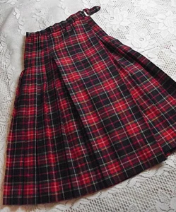 TARTAN PLAID Vtg 1950s Womens Wrap Skirt 100% Wool Red Small - Picture 1 of 6