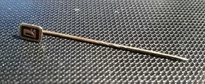 Lada Anstecknadel Logo silbern-schwarz 4x6mm 90er Jahre - Picture 1 of 1