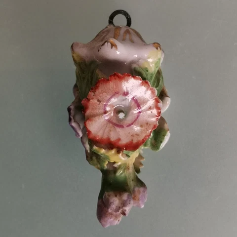 VTG FINIAL PORCELAIN PENDANT ORNAMENT FLOWERS PART REPLACEMENT CHANDELIER Cover