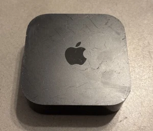 Apple TV 4K Wi-Fi A2737 Streamer - Picture 1 of 3
