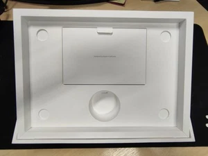 MacBook Pro 13", Original Box - Afbeelding 1 van 5