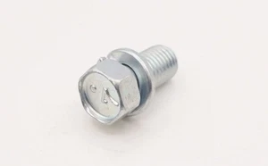 #01133-51020 BOLT Kubota - Picture 1 of 3
