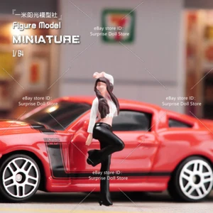 1/64 Miniatures Figures Flared Pants Beauty Scene Props Model For Cars Vehicles - Picture 1 of 7
