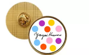 Yayoi Kusama Artist Japan Badge - Foto 1 di 1