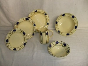 c4 Poole Pottery Omega by Fenella Mallalieu - hand painted modern tableware 6B7B - Picture 1 of 9
