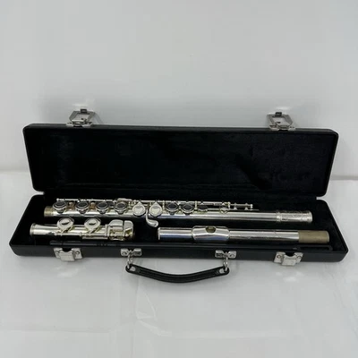Gemeinhardt Flute Artisan 2SP-A Silver Plated w/Case & Swab R88461 - Image 1 of 4