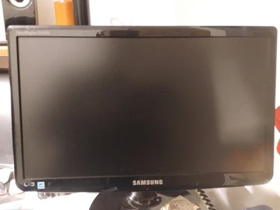 MONITOR SAMSUNG SYNCMASTER SA100 - S19A100N - 19" LED - Image 1 of 4