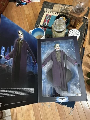 The Joker DC Direct Deluxe escala 1:6 Caballero Oscuro coleccionista figura libro mayor usado en excelente estado Foto 1 de 4
