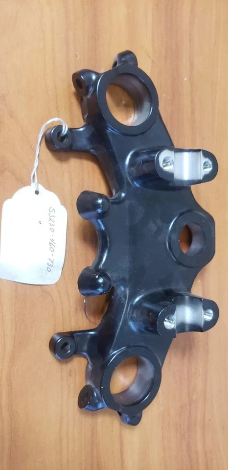 HONDA CB650 PUENTE HORQUILLA TRIPLE ÁRBOL SUPERIOR NUEVO 53230-460-730 CB 650 1981 Foto 1 de 4