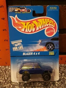 Hot Wheels Chevy Blazer 4x4 Blue Doors Open w/ Metal Bottom 1:64 Scale New - Picture 1 of 7