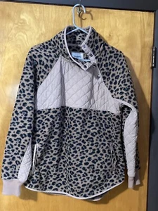 Abercrombie & Fitch Asymmetrical Fleece Faux Fur Leopard Print L - Picture 1 of 4
