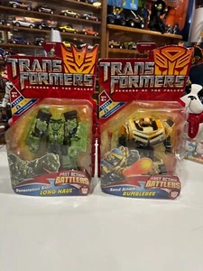 Transformers 2009 Movie Fast Action Battlers Bumblebee & Long Haul Figure New - Picture 1 of 8
