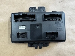 Módulo de control de temperatura climático Ford Mustang S650 2024 PR3T-18C612-BD - Imagen 1 de 3