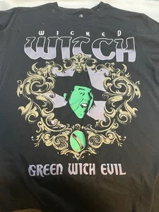 Camiseta para mujer Mago de Oz Bruja Malvada Verde con Mal SS Negra Pequeña - Imagen 1 de 3