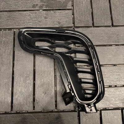 2021-2026 DODGE DURANGO FOG LIGHT LAMP BEZEL LEFT DRIVER OEM MOPAR 68460455AB - Image 1 of 4