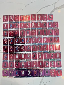 2024-25 Totalmente Certificato (lotto specchio marrone e viola; 79 carte) - Foto 1 di 21