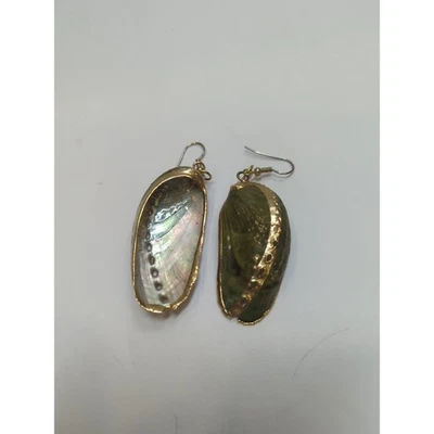 Pendientes colgantes retro naturales SHELL ABULONE madreperla con detalles de lámina de oro de 24K Foto 1 de 4